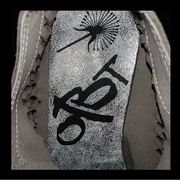 OTBT brand leather braid tennis shoes sneakers women’s size 7.5 - Picture 7 of 11